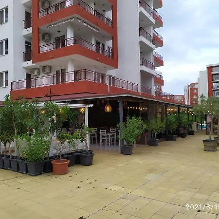 William's First Cute Studio - Imperial Club Noks 圣弗拉斯